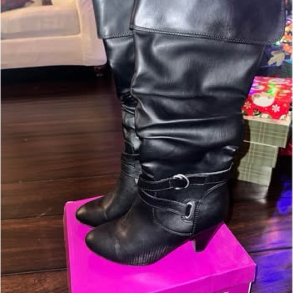 4 Boots Bundle - image 1